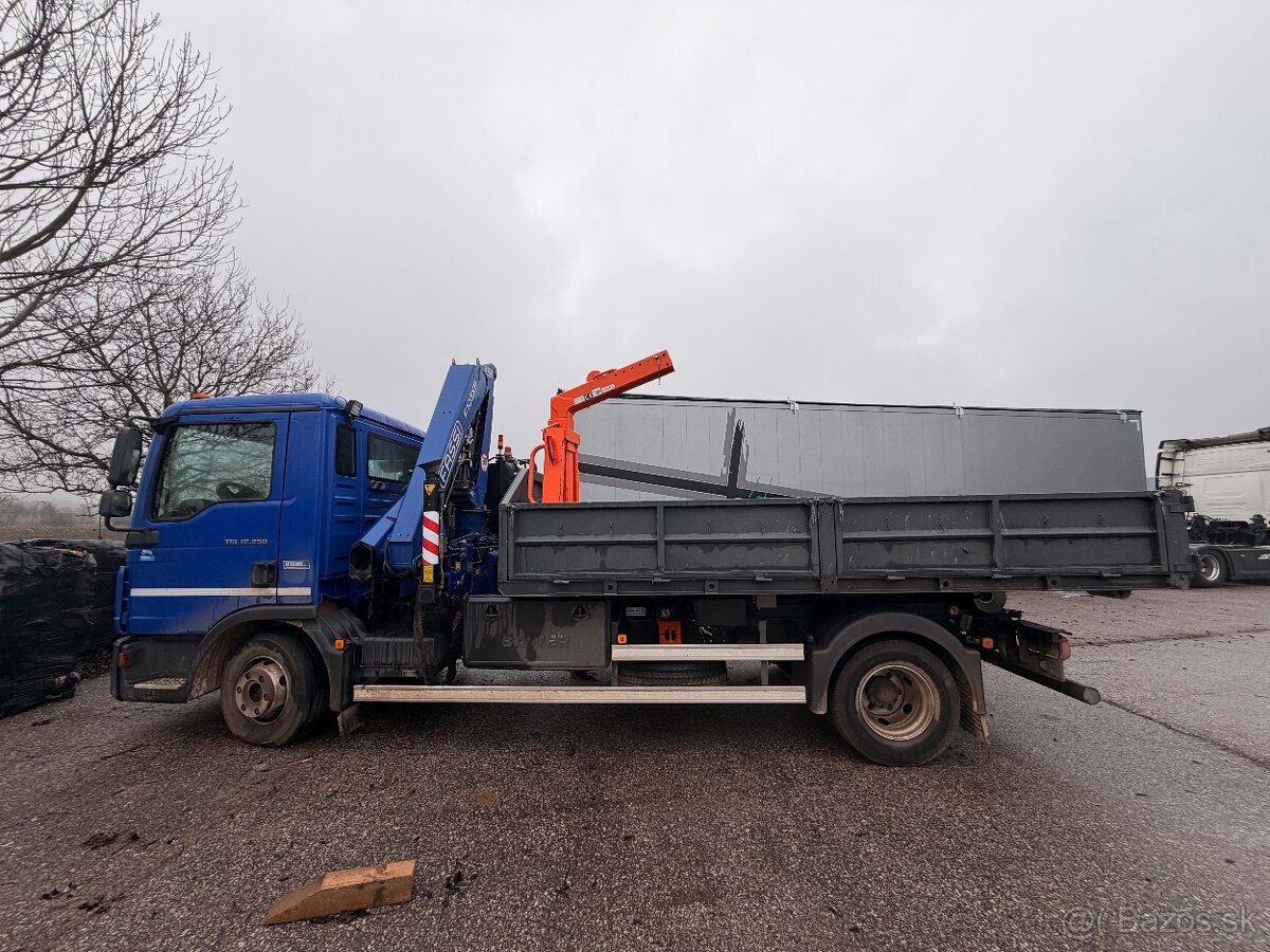 MAN TGL 12.250 hákový nosič kontejnerů + Fassi F105XP - 14