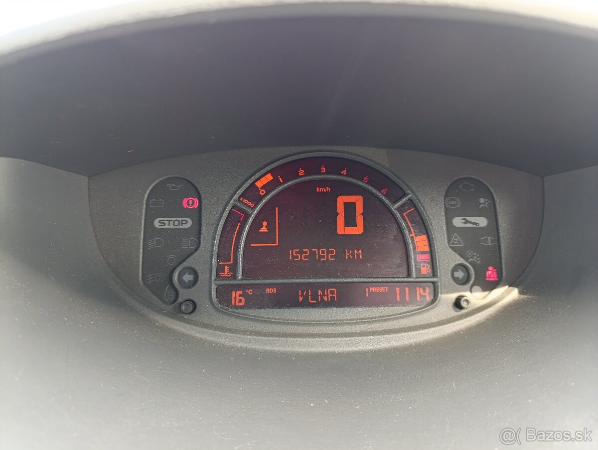 Renault Modus 1.5 dCi Dynamique, 63kW, M5, 5d. - 14