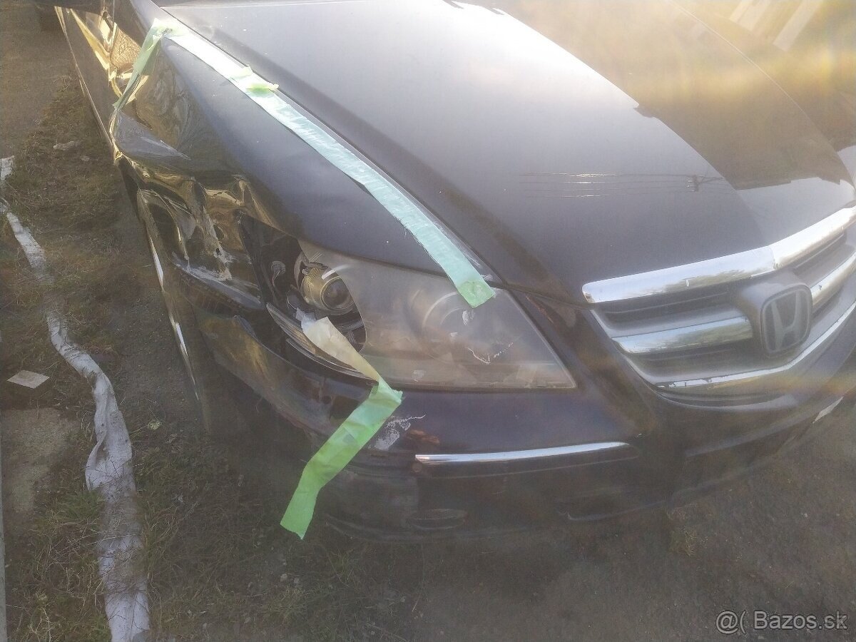 Honda Legend KB1 3.5 V6 VTEC SH-AWD - dva vozy - 14