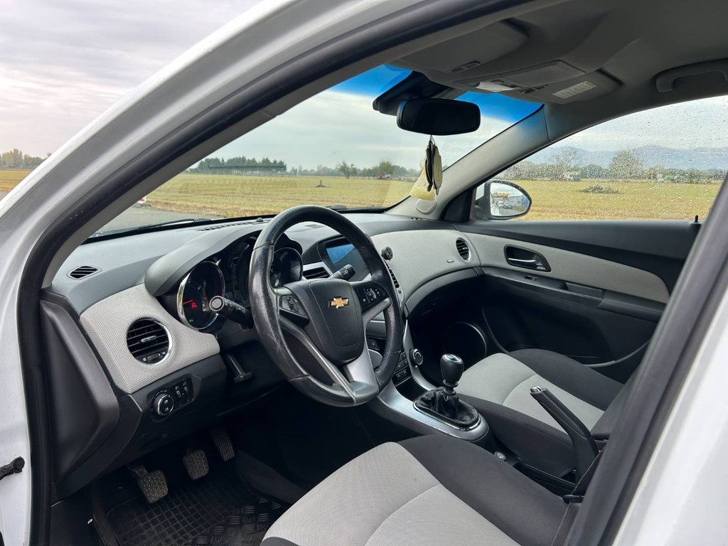 Chevrolet Cruze 1.8 16V LT 155tis.km Kúpené v SR - 14