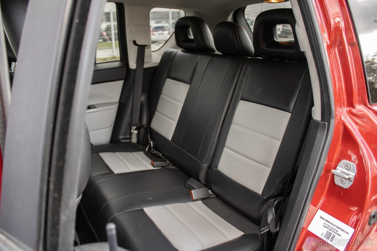 Jeep Compass 2.4L Limited CVT - 14