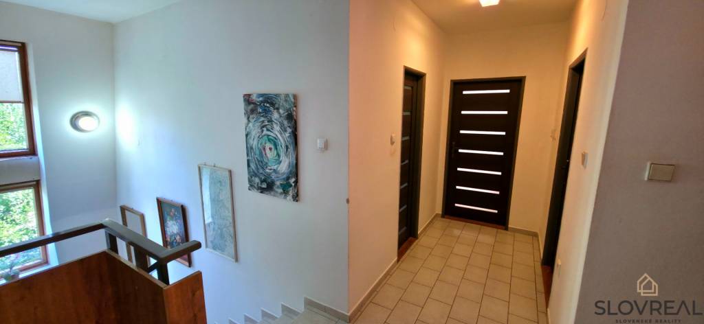 SLOVREAL - Predaj rodinného domu - v meste Handlová - 14