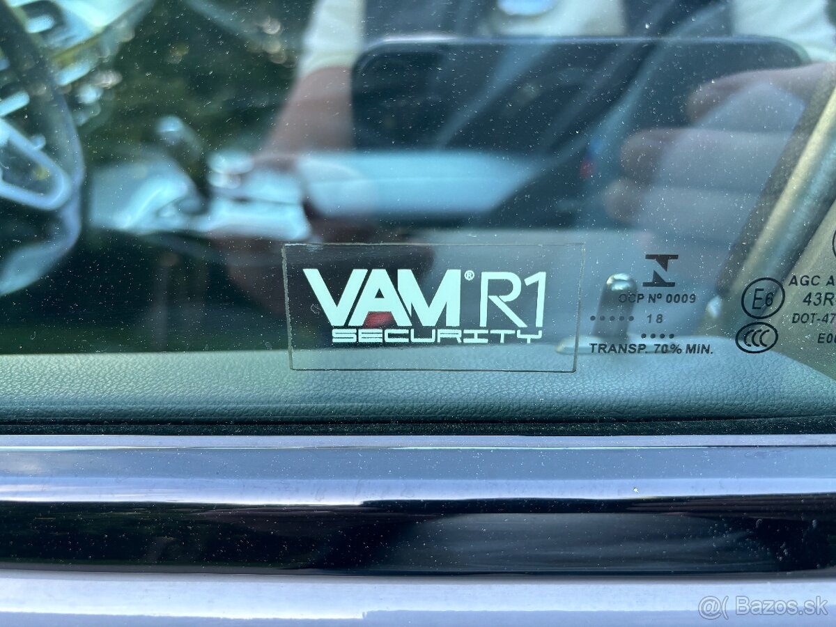 Predam BMW 520 xdrive - 14