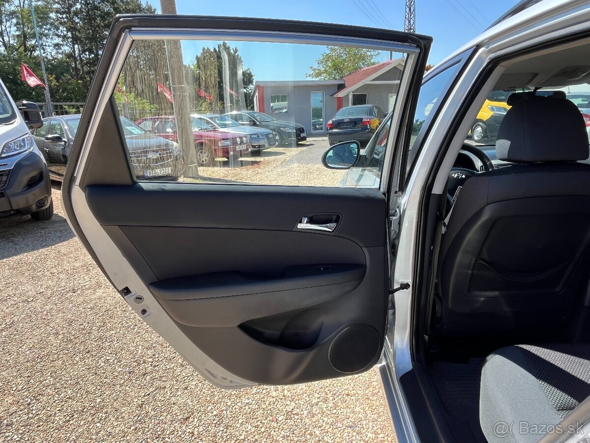 Hyundai i30 1.6CRDi 66kw - 14