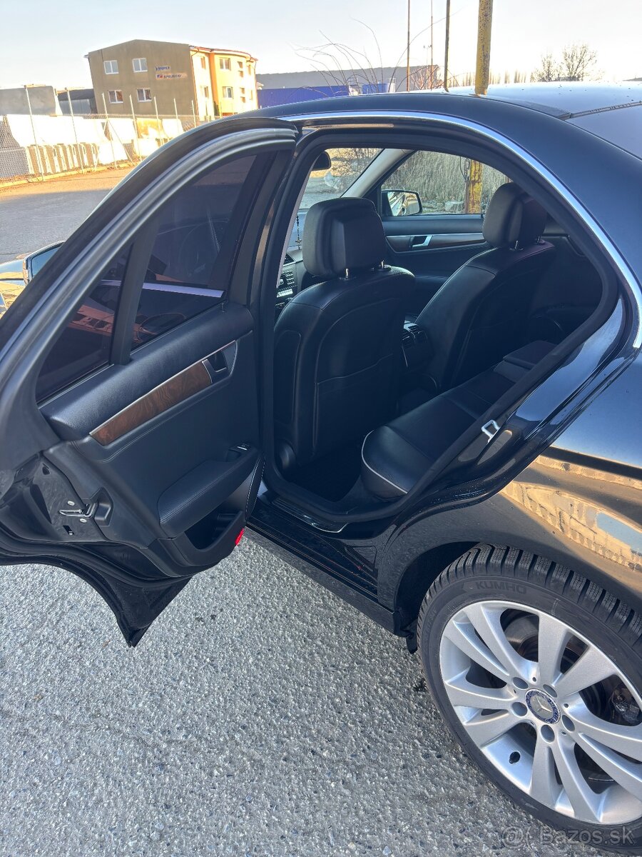 Predám Mercedes-Benz C 220 CDI W204 - 14