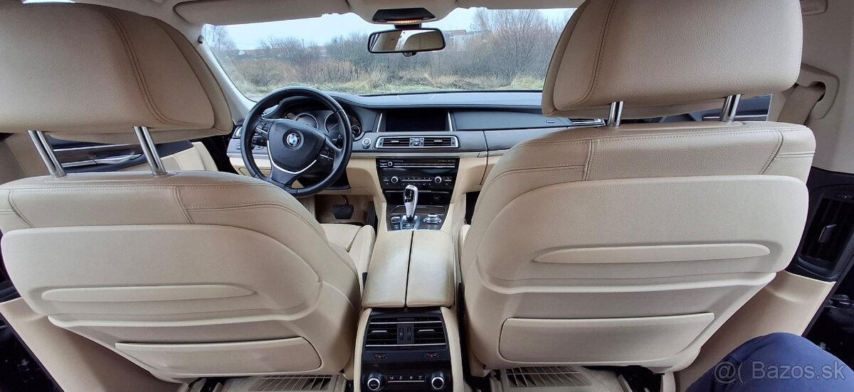 BMW 740d xDrive - 14