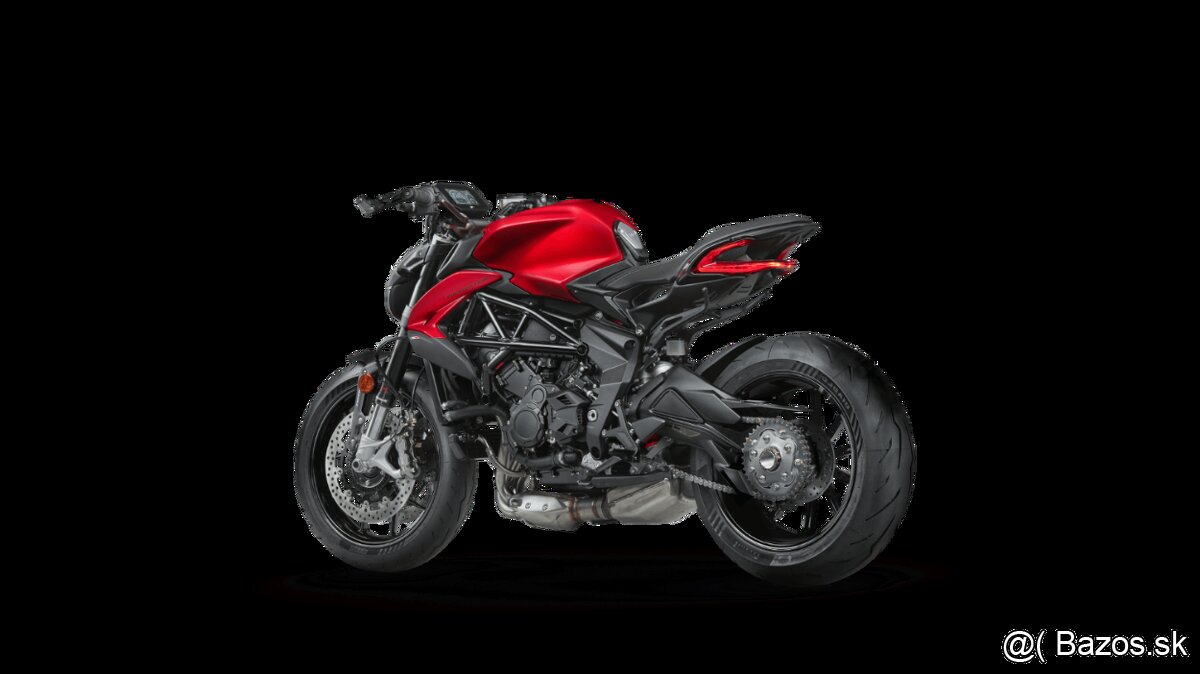 MV Agusta Dragster 800R 1. maj DPH 1980km - 14