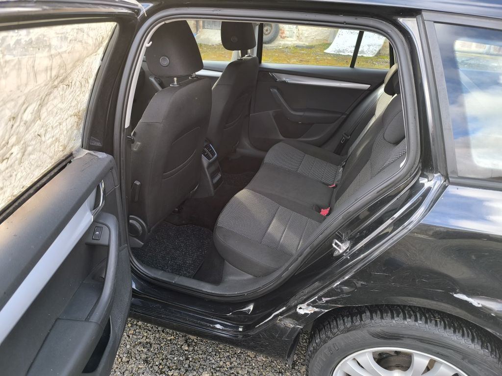 ŠKODA OCTAVIA III 1,6 TDi Green tec - 14