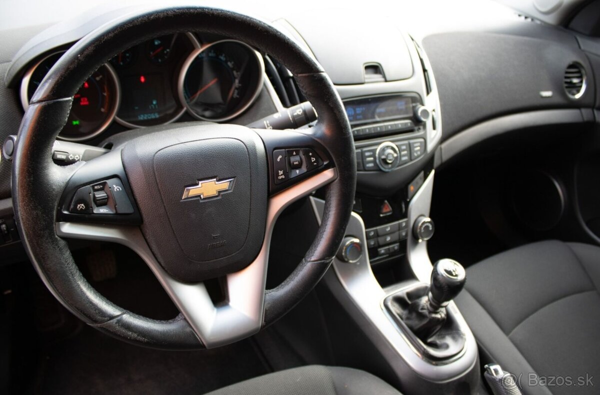 Chevrolet Cruze 1.8 16V LT - 14