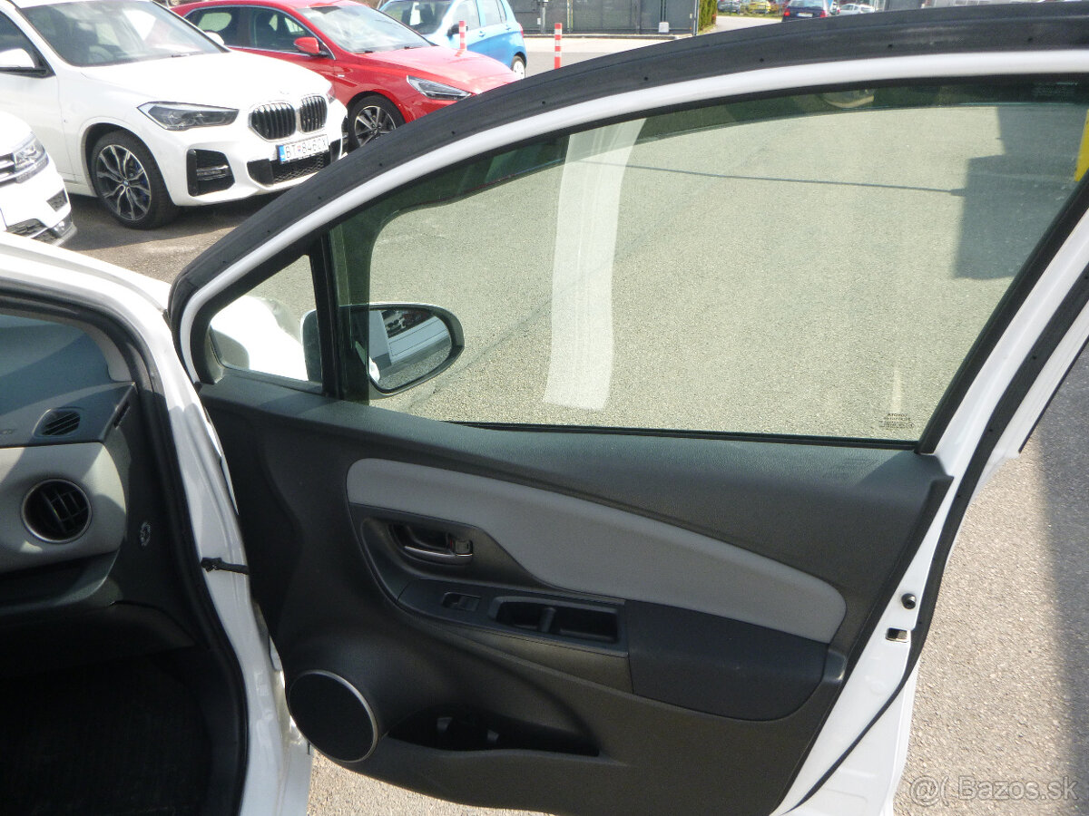 Toyota Yaris 1,3i 2016 - 14