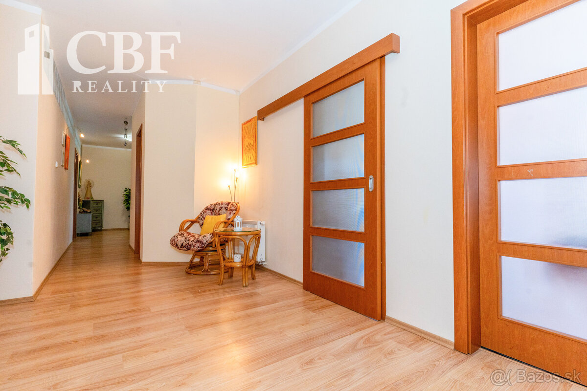 PRENÁJOM 4i Byt s garážov, dvomi balkónmi a kúpeľňami,Poprad - 14