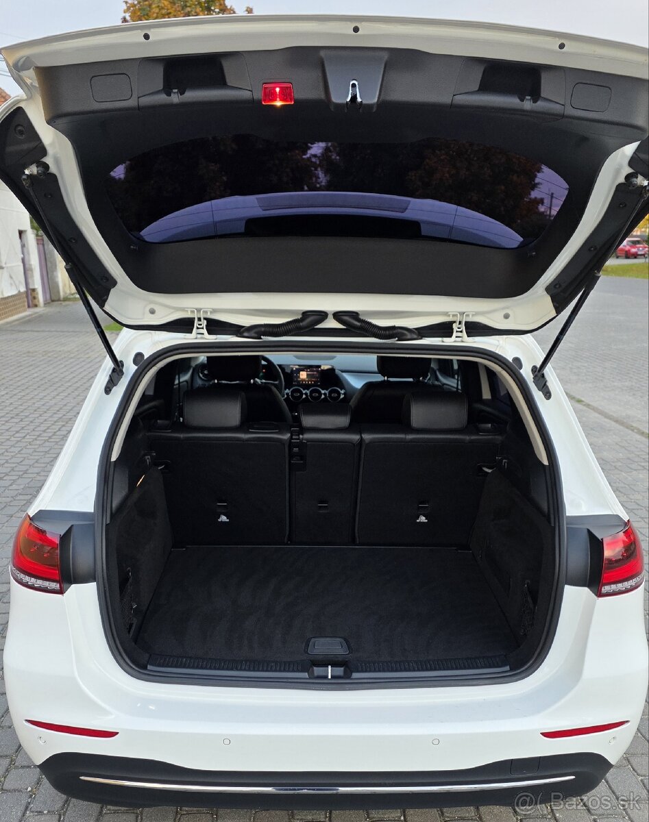 Mercedes B 180d, r.v.2020, Automat, 85Kw - 14