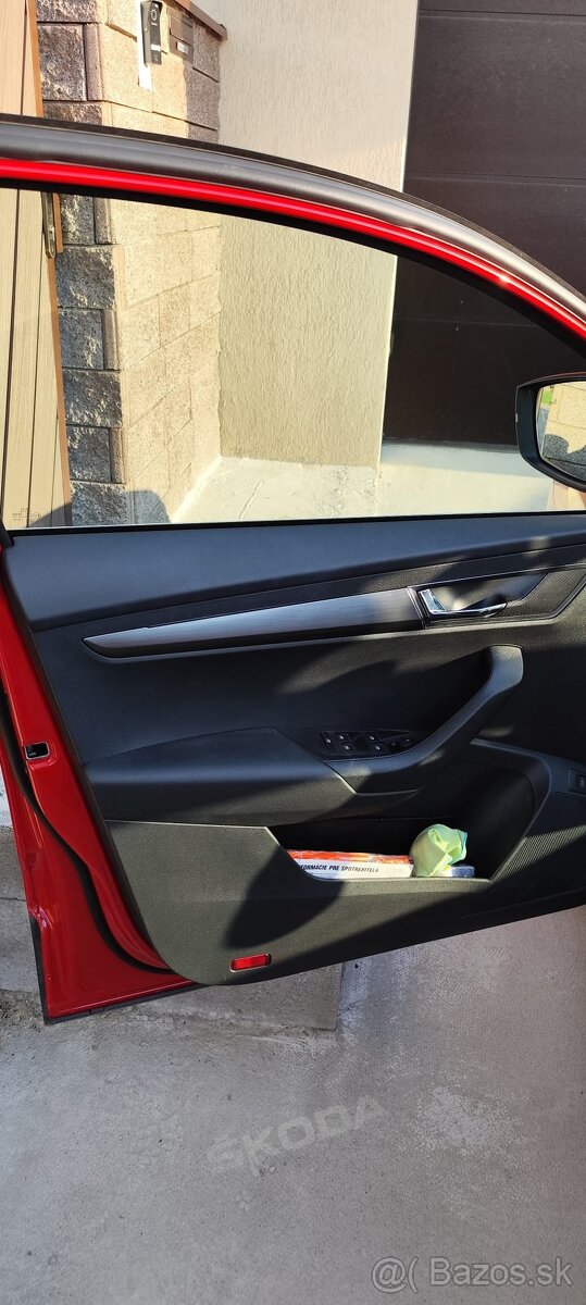 Predám Škoda KAROQ 1,5TSI ACT Style DSG 110kW150HP A7 - 14