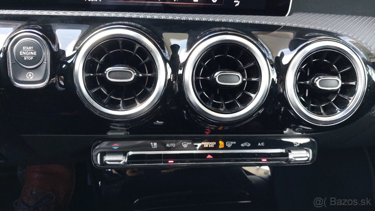 Mercedes-Benz A 180 d hatchback - 14