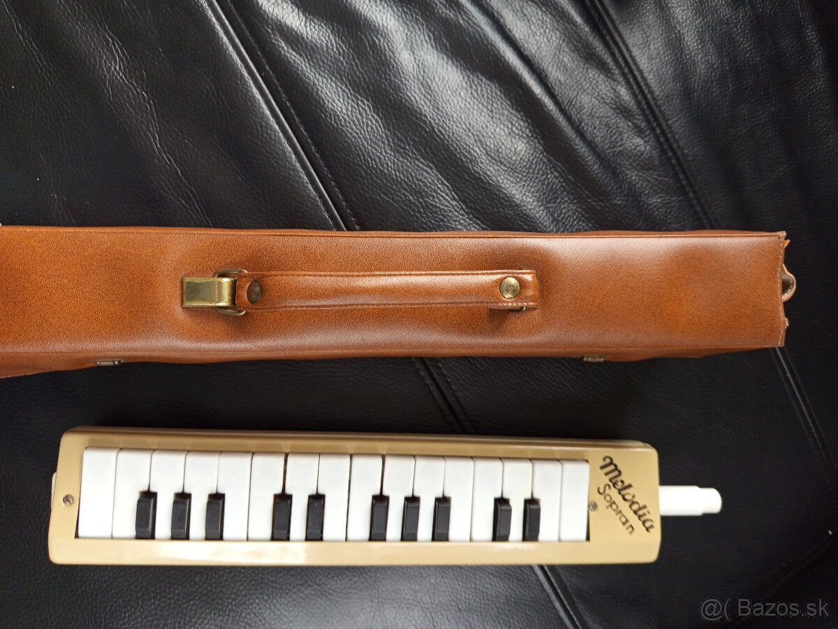 Harmonika Melódia Sopran retro - 14