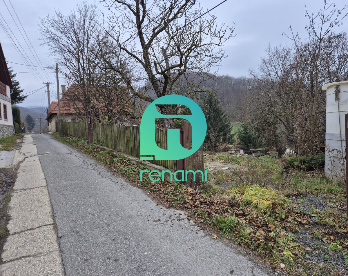 Predaj stavebného pozemku 1583m2 v obci Pernek na Záhorí - 14