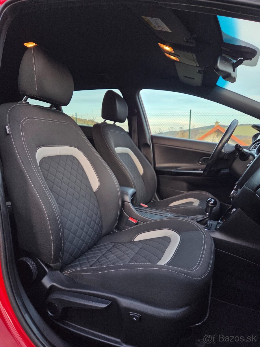 Kia Ceed 1.6CRDI Automat GT Line - 14