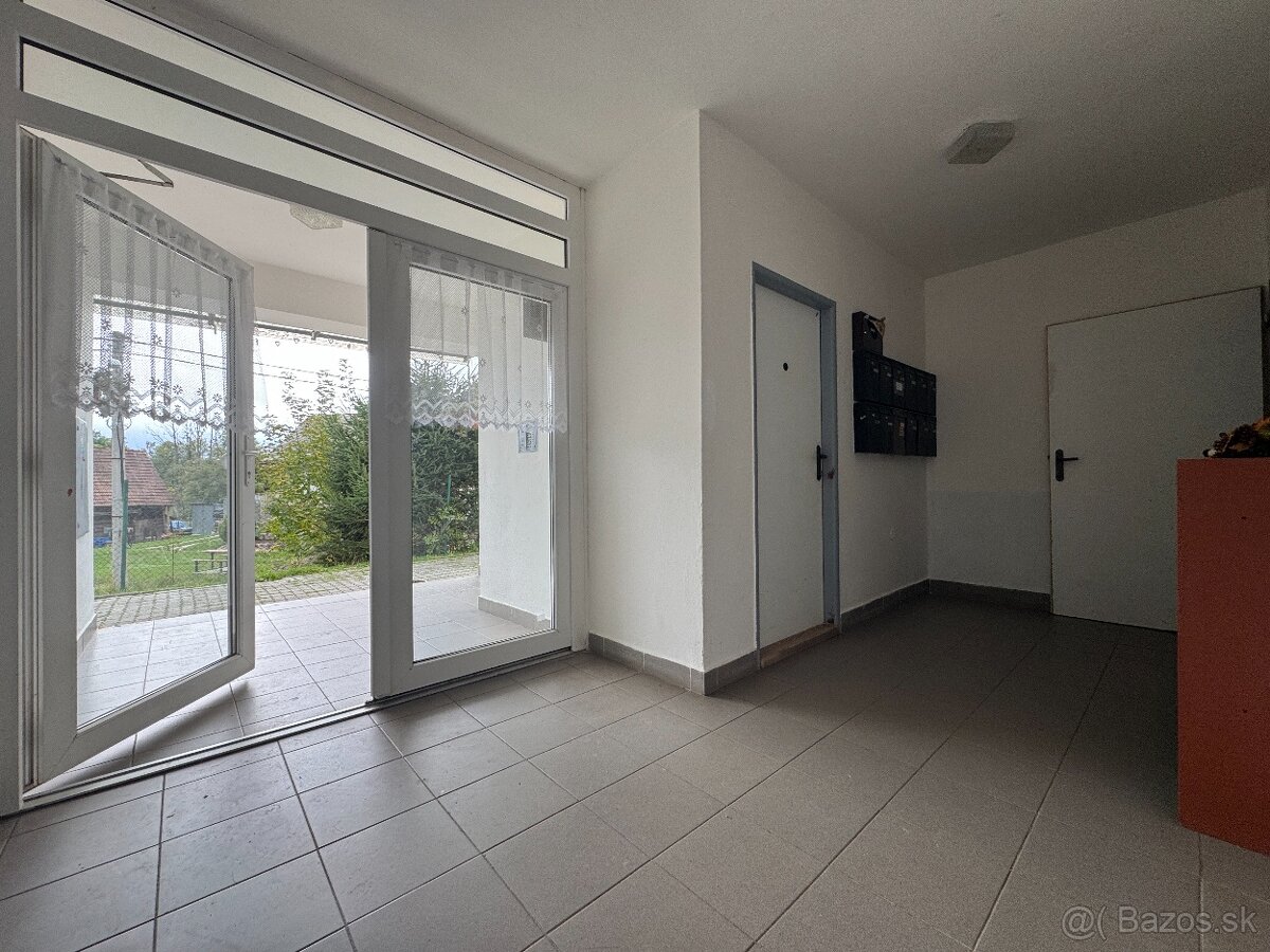 Predaj 1 iz.bytu 34m2,Lipt.Lúžna - 14