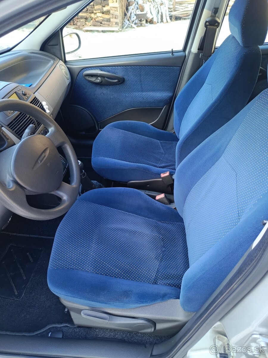 Fiat Punto 1.2 16V HLX - 14