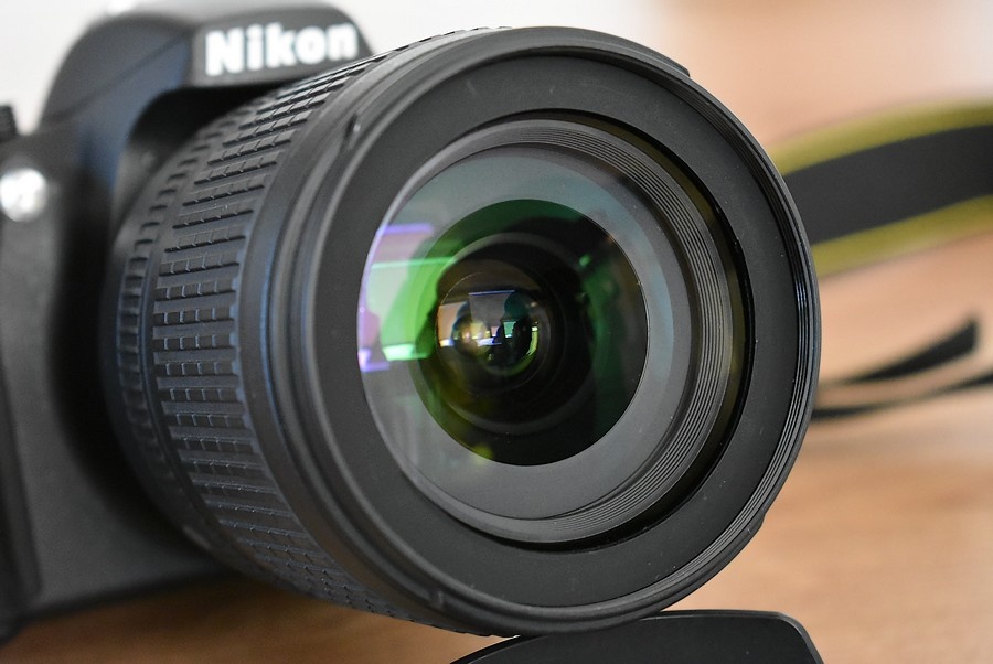 Nikon d3200 s VR AF 18-105 + brasna - nafotene 9 tisic.snim. - 14