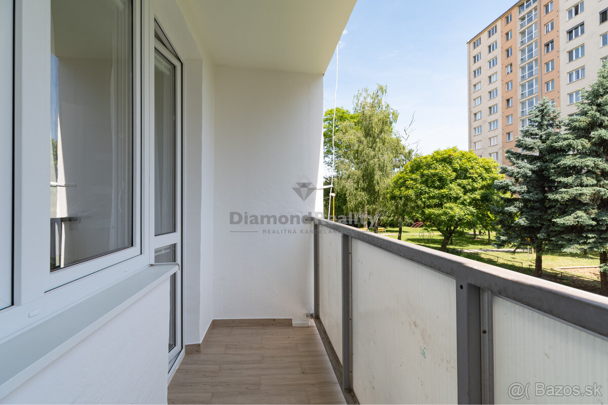 PRENAJATÝ - Na prenájom menší 2 izbový byt na ulici Palkovič - 14