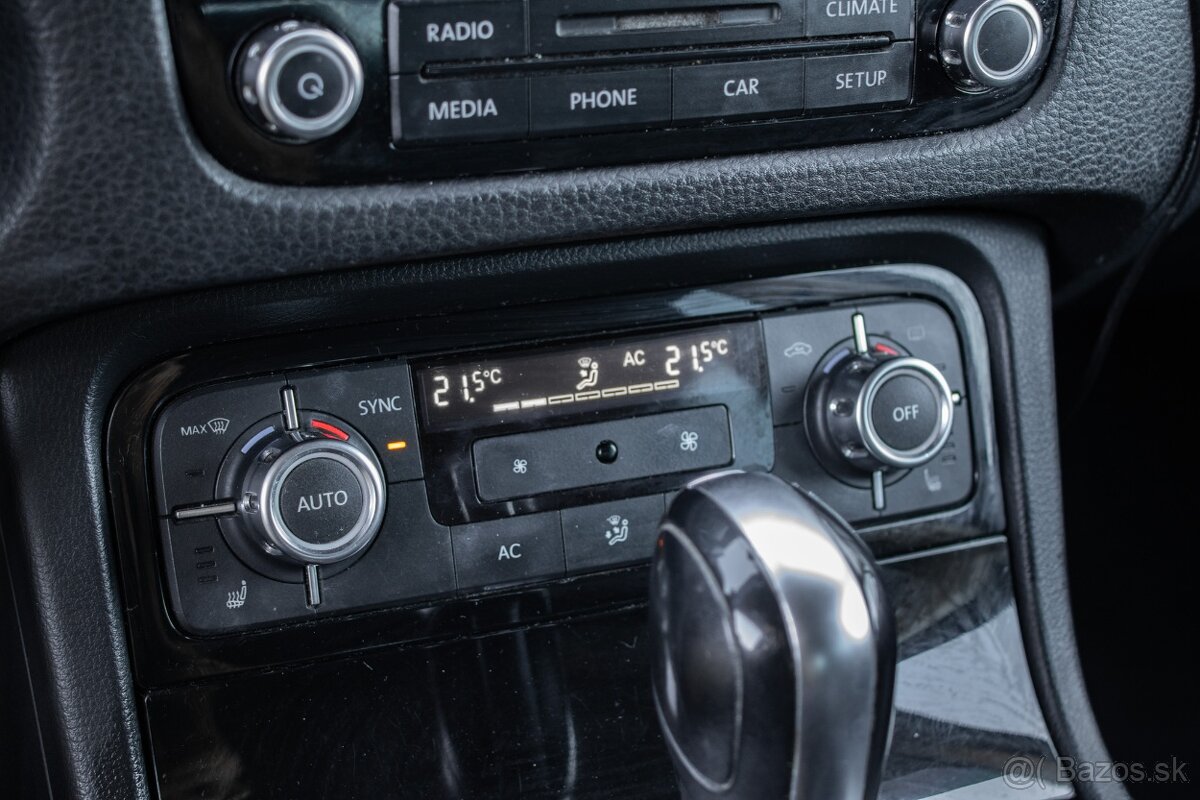 Volkswagen Touareg II 3.0 V6 TDI BlueMotion - 14