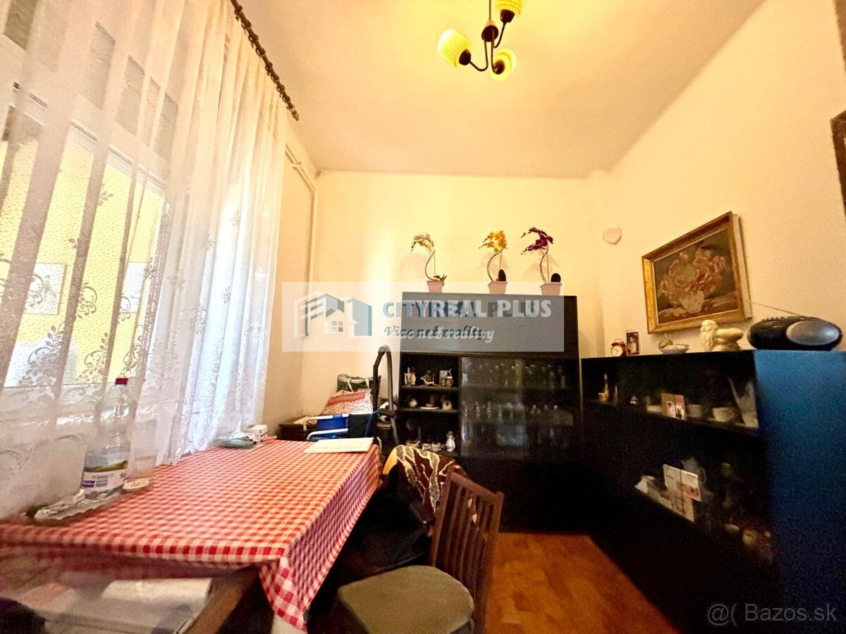 Výrazne znížená cenaPonúkame Vám na predaj dom v Nových Z - 14