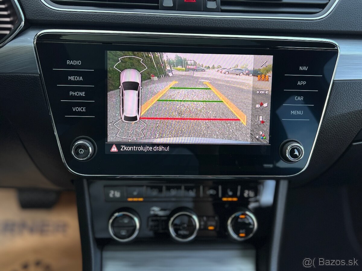 Škoda Superb Combi 2.0 TDI SCR Style DSG - 14