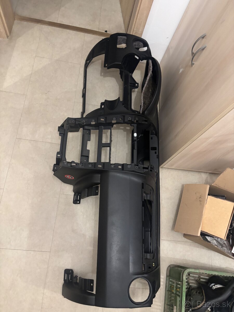 Suzuki grand vitara rv.2006 - 14