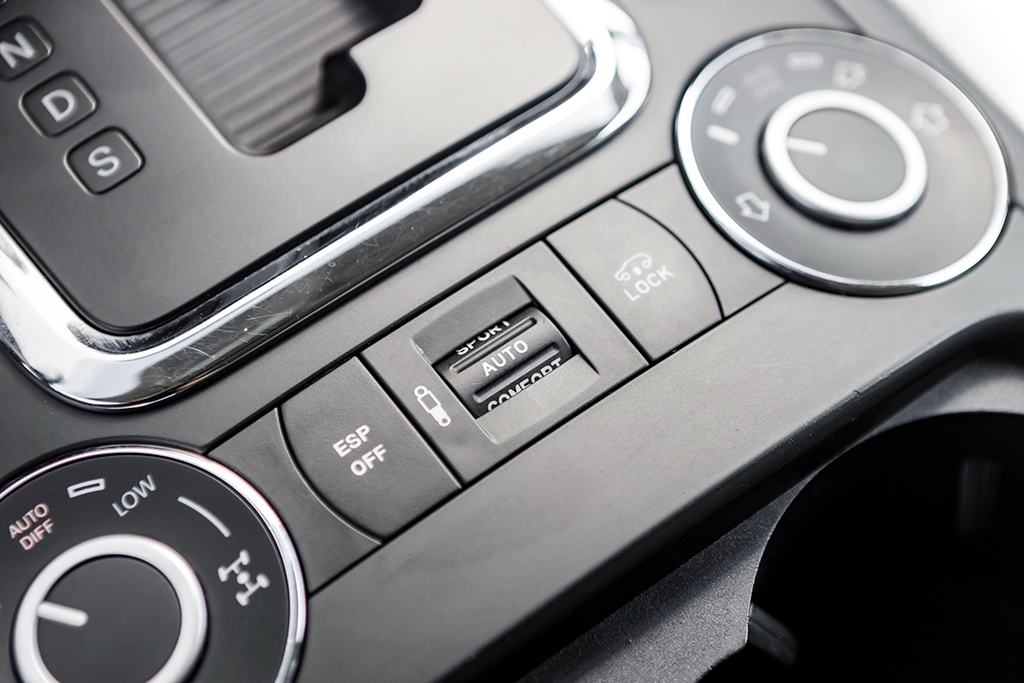 Volkswagen Touareg 3.0 TDI V6 165kW Tiptronic DPF 06/2006 - 14