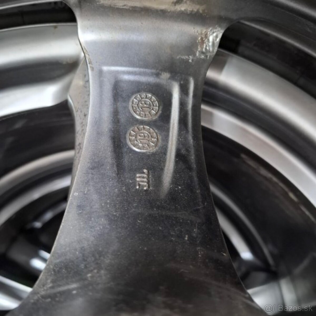 Disky AEZ R18 s pneu 225/40 - 14