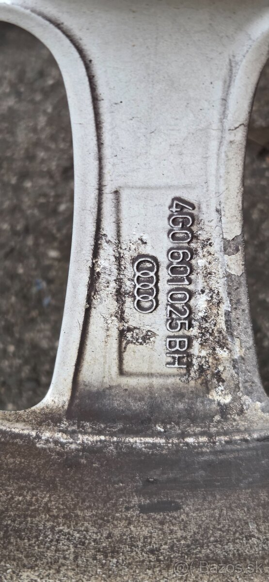 Predám zimný komplet na audi. - 14