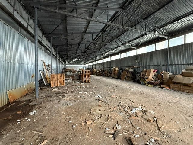 ZNÍŽENÁ CENA Predaj haly na Skladovej ulici v Trnave - Skve - 14