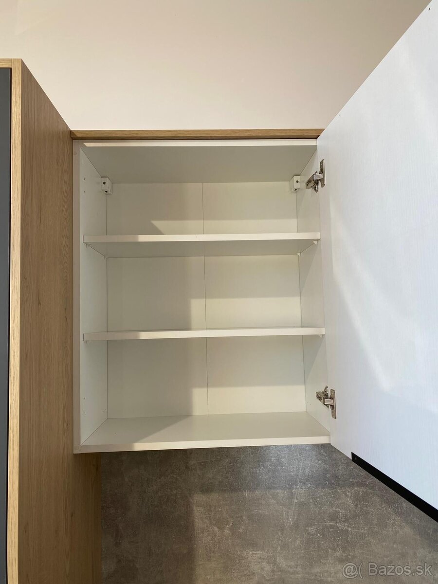 Kuchynská linka – SKLADOM - 14