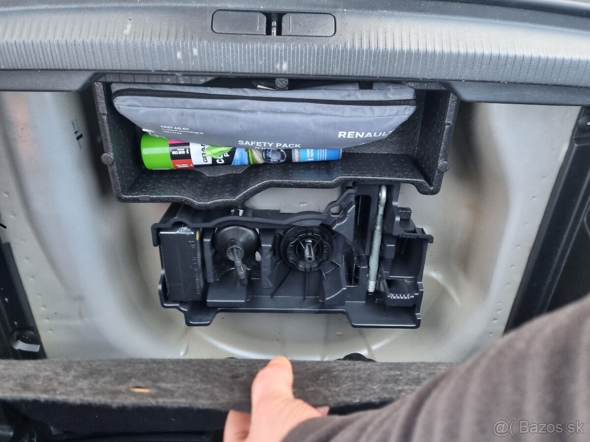 Peugeot 2008 1.5 diesel automat - 14