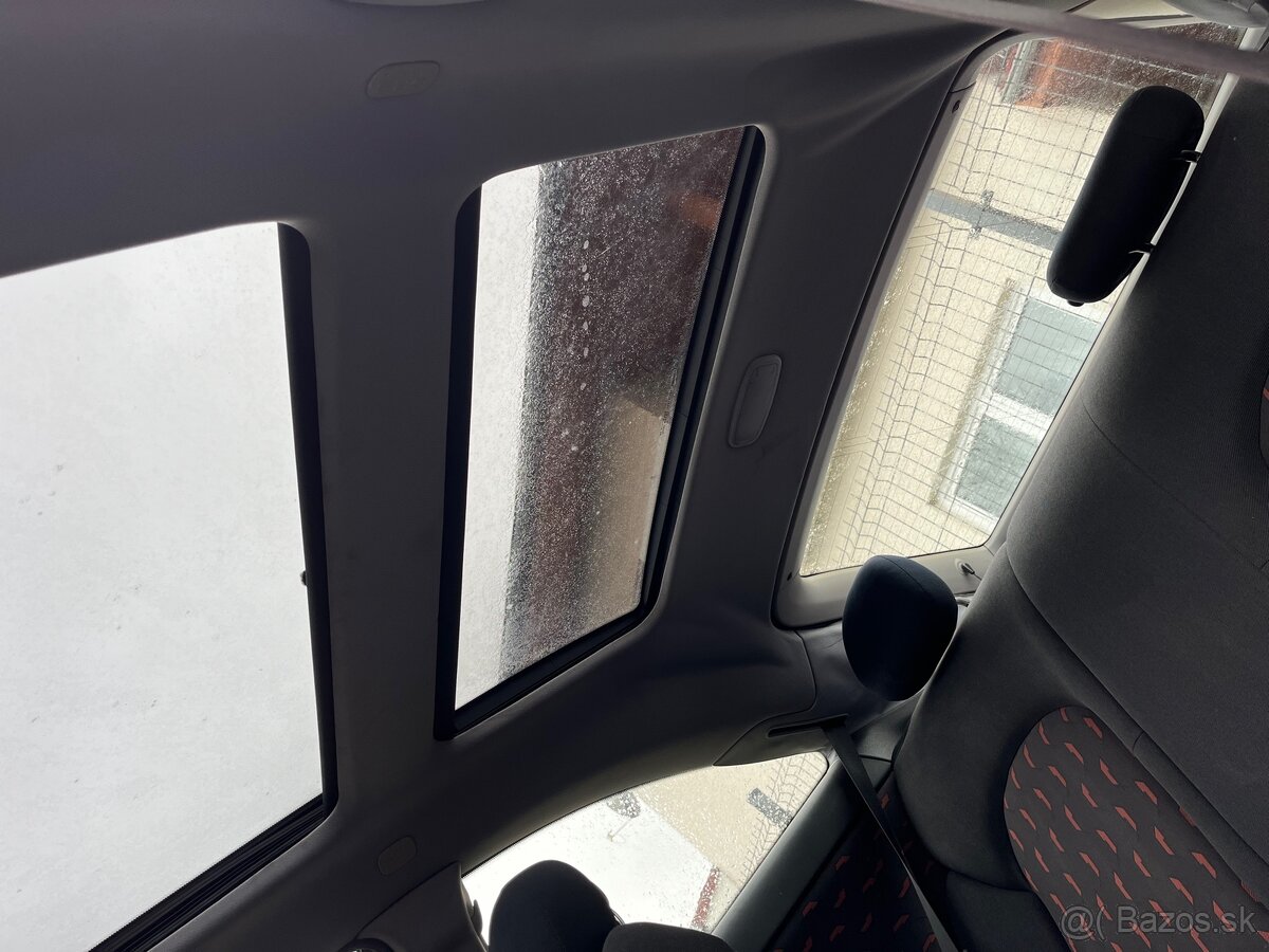 Mercedes-Benz C200 Kompressor Sportcoupé - 14