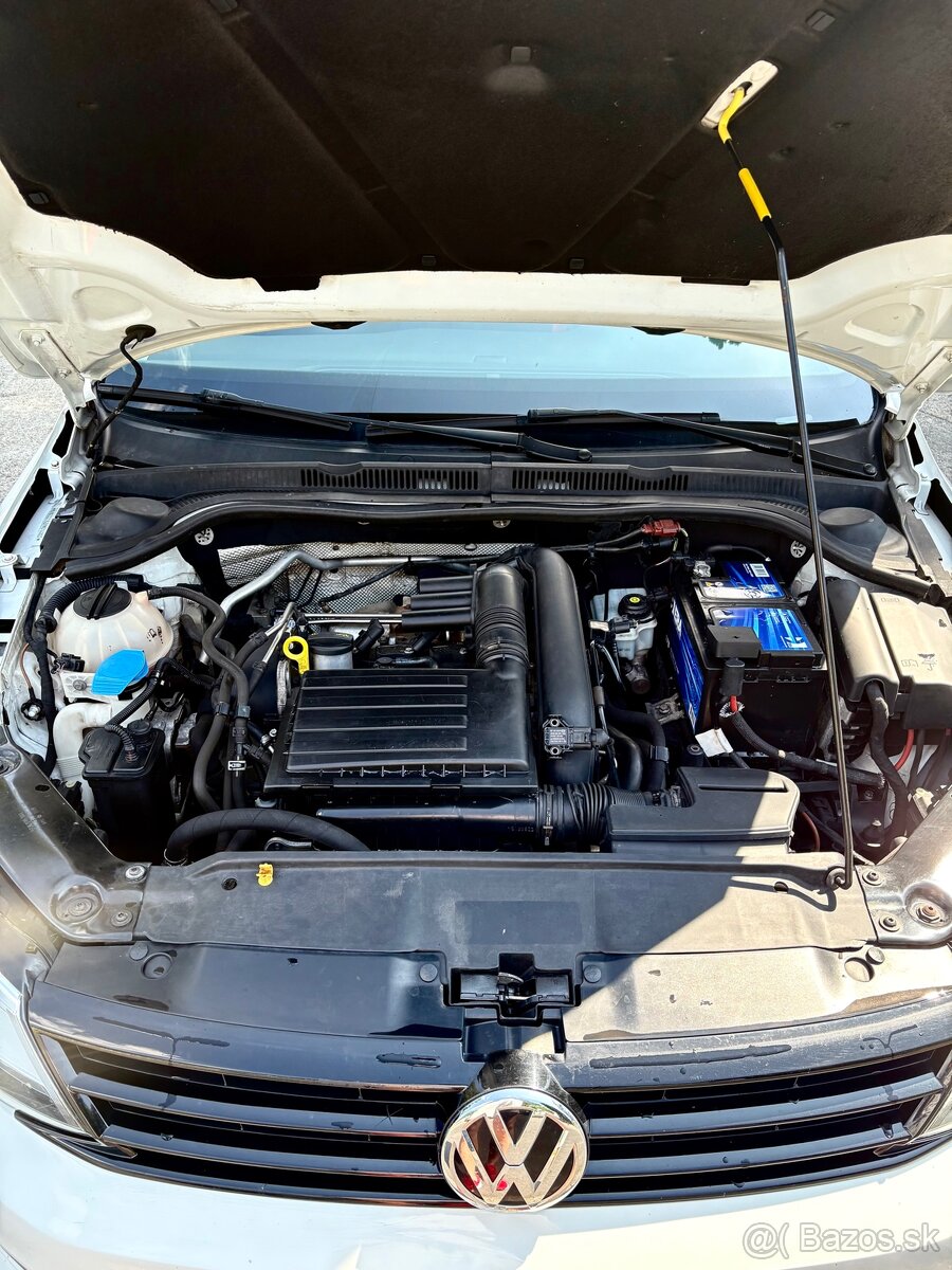 Volkswagen Jetta 2017-Facelift - 14