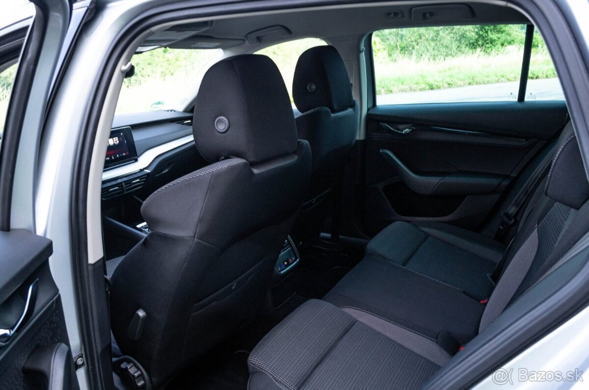 Škoda Octavia Combi 2.0 TDI SCR Style DSG - 14