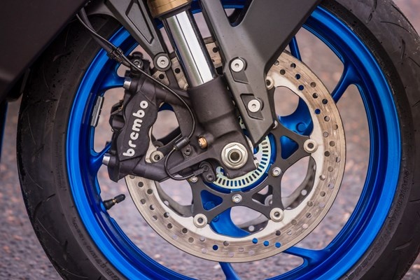 Suzuki gsx-s 1000 gt - 14