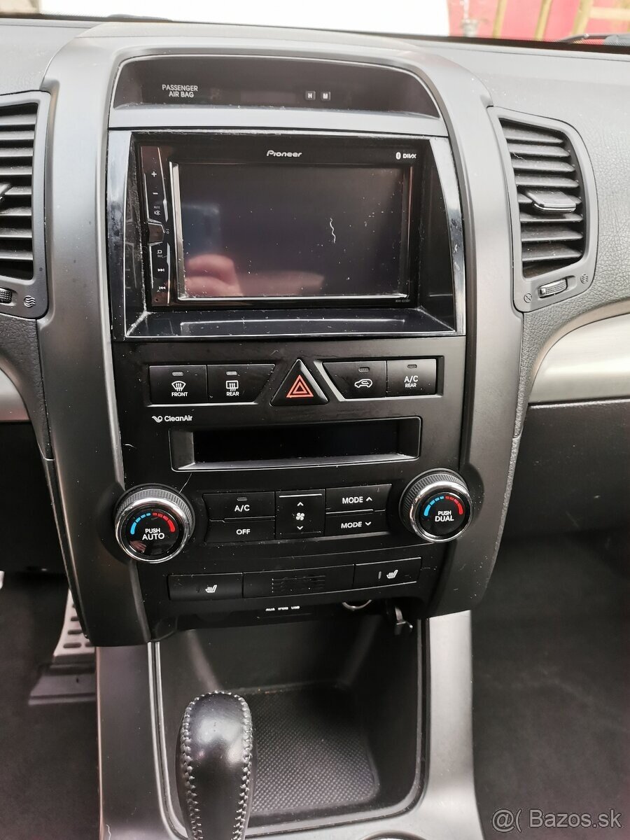 ZLACNENÉ - Kia Sorento KX3 2012 2.2 CRDI - 14