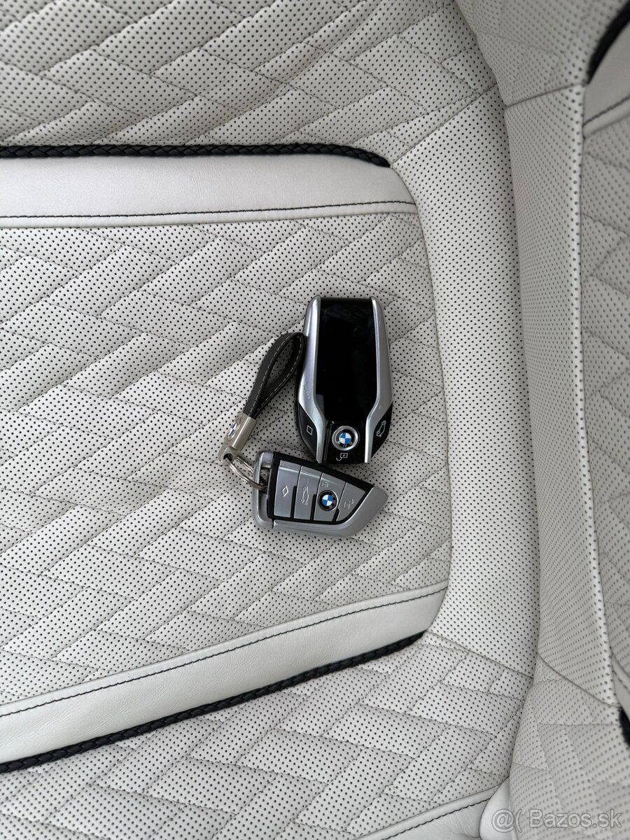 BMW Rad 7 750Li xDrive - 14