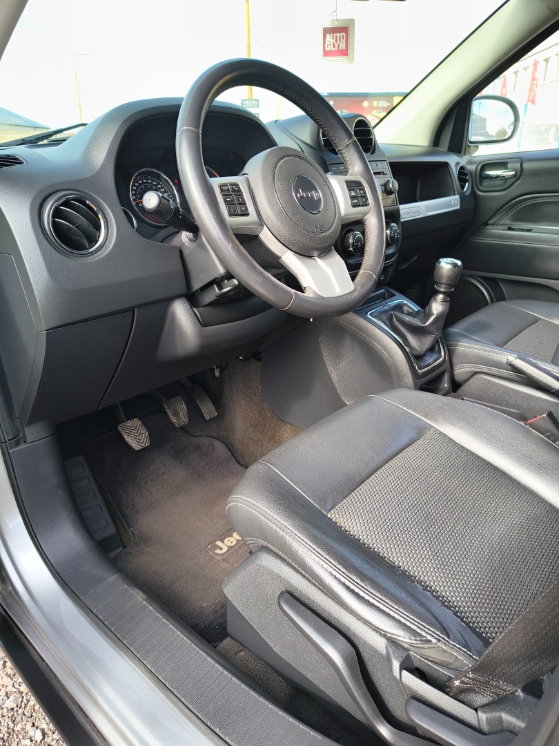 Jeep Compass 2.2L I4 CRD North - 14