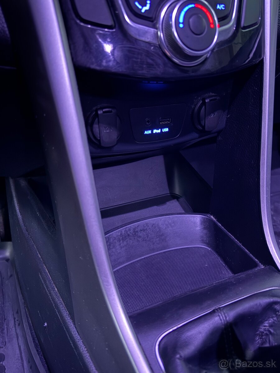 Hyundai i30 CW 1.6 CRDi 81kw, FACELIFT V TOP STAVE❗️ - 14