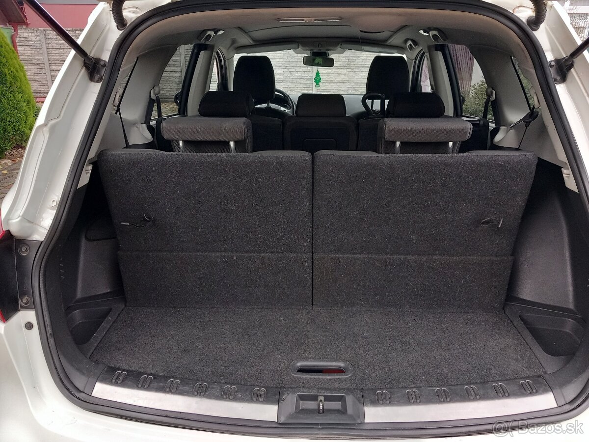 Nissan Qashqai 2.0dci •4x4•7miestne.Panorama•2012 - 14