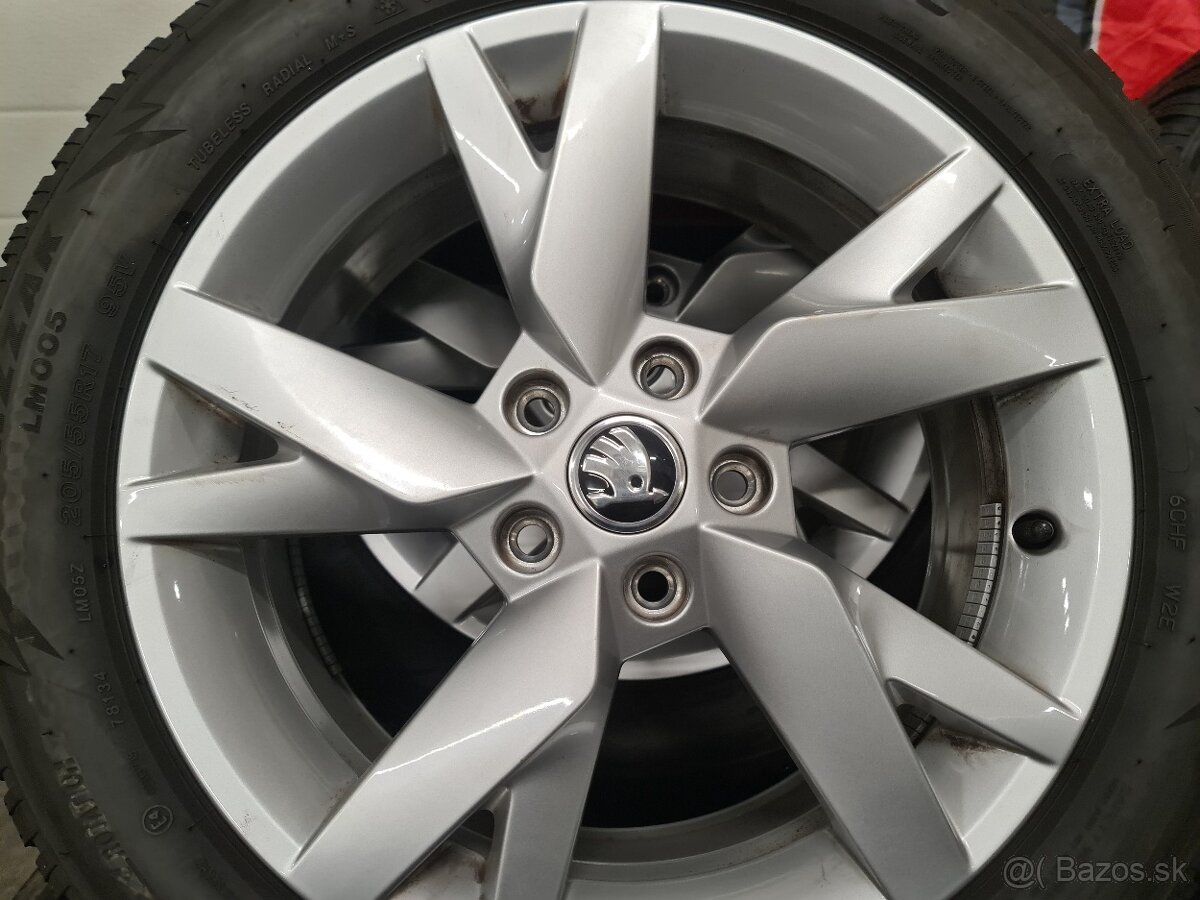 ŠKODA ORIGINAL SADA 5X112 R17 + 205/55 R17 - 14