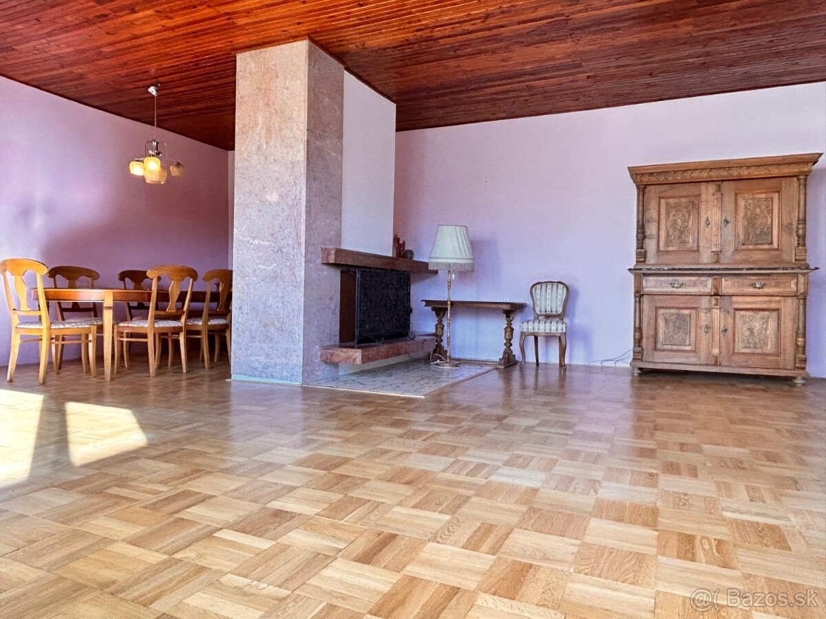 Zobor - 4 izbový rodinný dom - 14