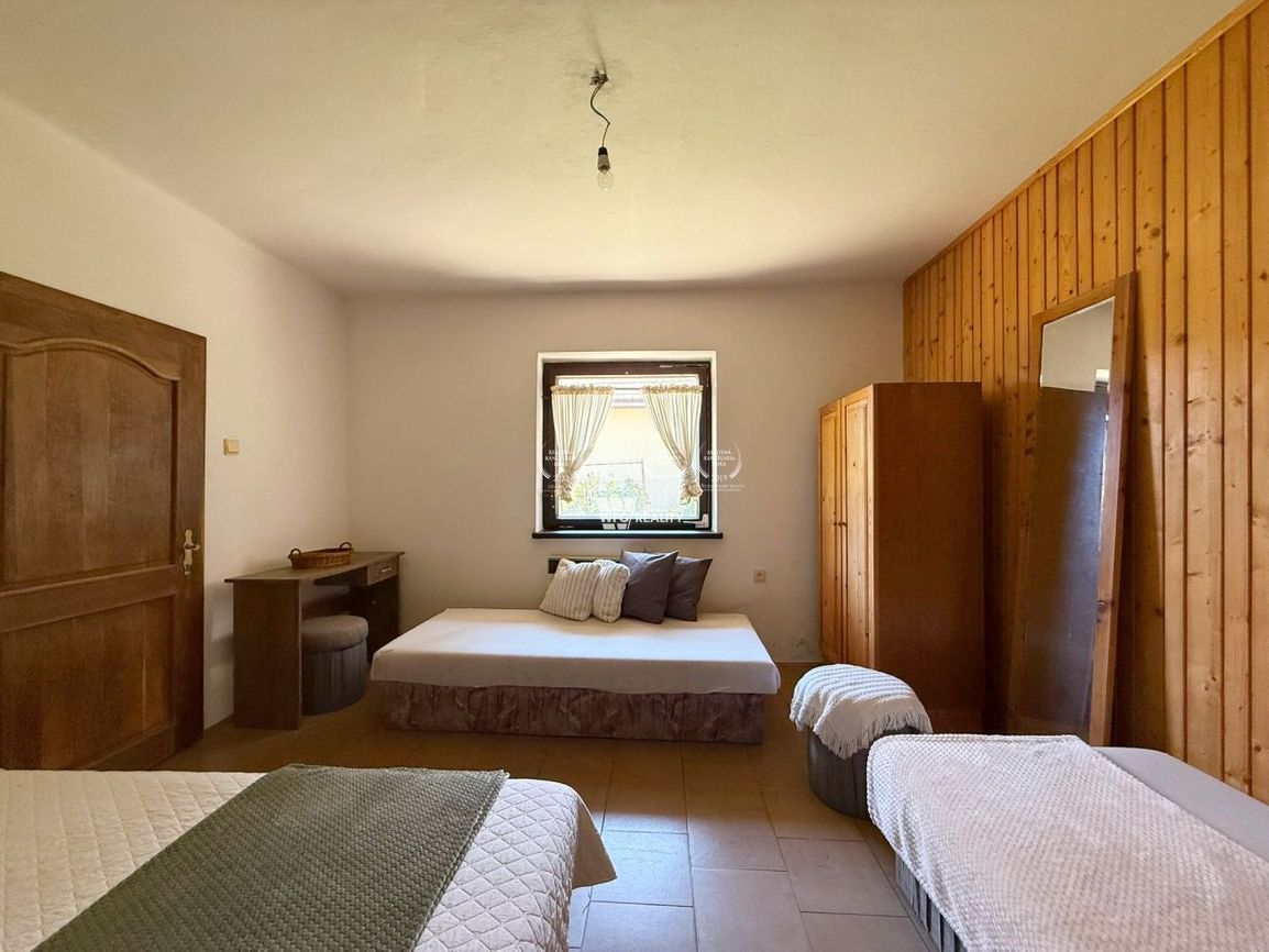 Na predaj rodinný dom v Rudine - 14