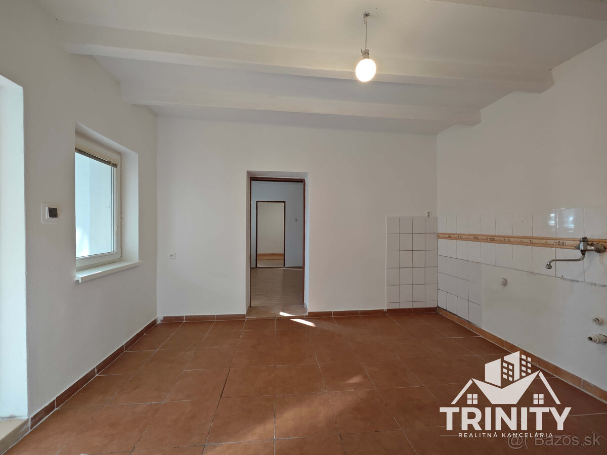 EXKLUZÍVNE-Na predaj 3-izbový rodinný dom v obci Semerovo, 3 - 14