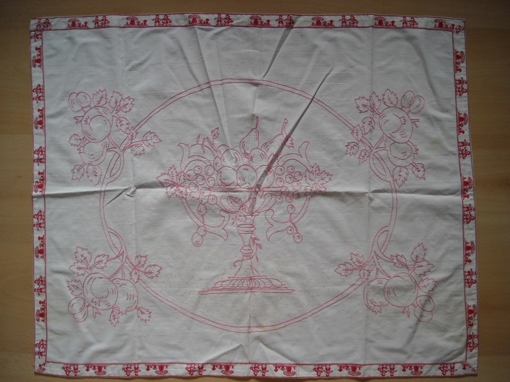 Ručník šatka,vyšívaná nástenka a obrus - 14