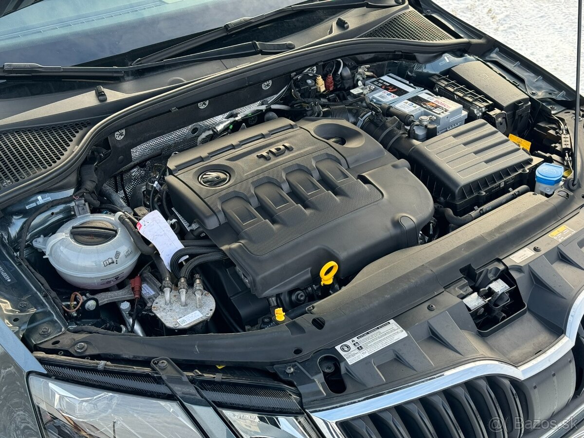 Škoda Octavia Combi 2.0 TDI Soleil DSG - 14